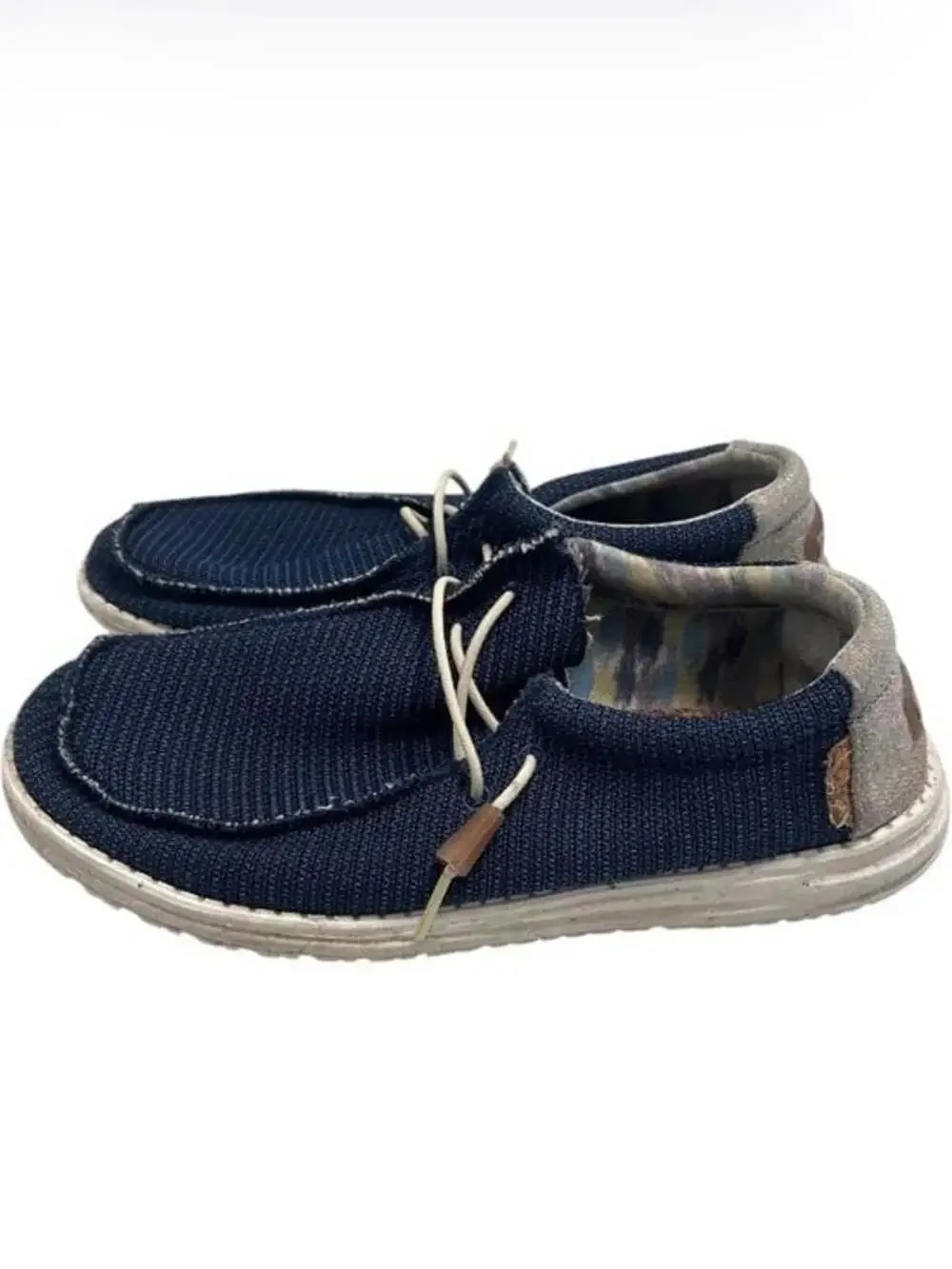🏷️ Hey Dude Wally Knit Slip-On Loafers in Navy and Tan
